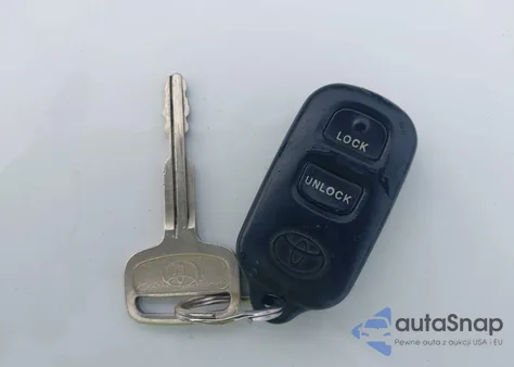 2001 Toyota Camry Le from USA, damaged, VIN 4T1BG22K91U837611